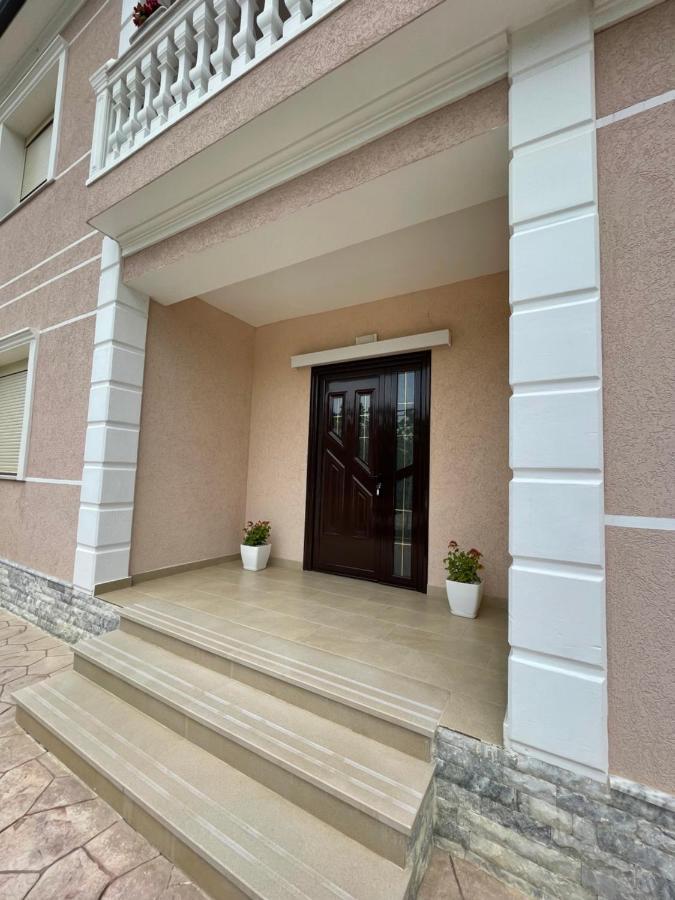 Rent Rooms Loren Vlorë Exterior foto