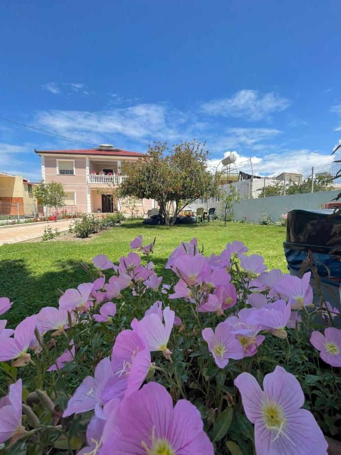 Rent Rooms Loren Vlorë Exterior foto