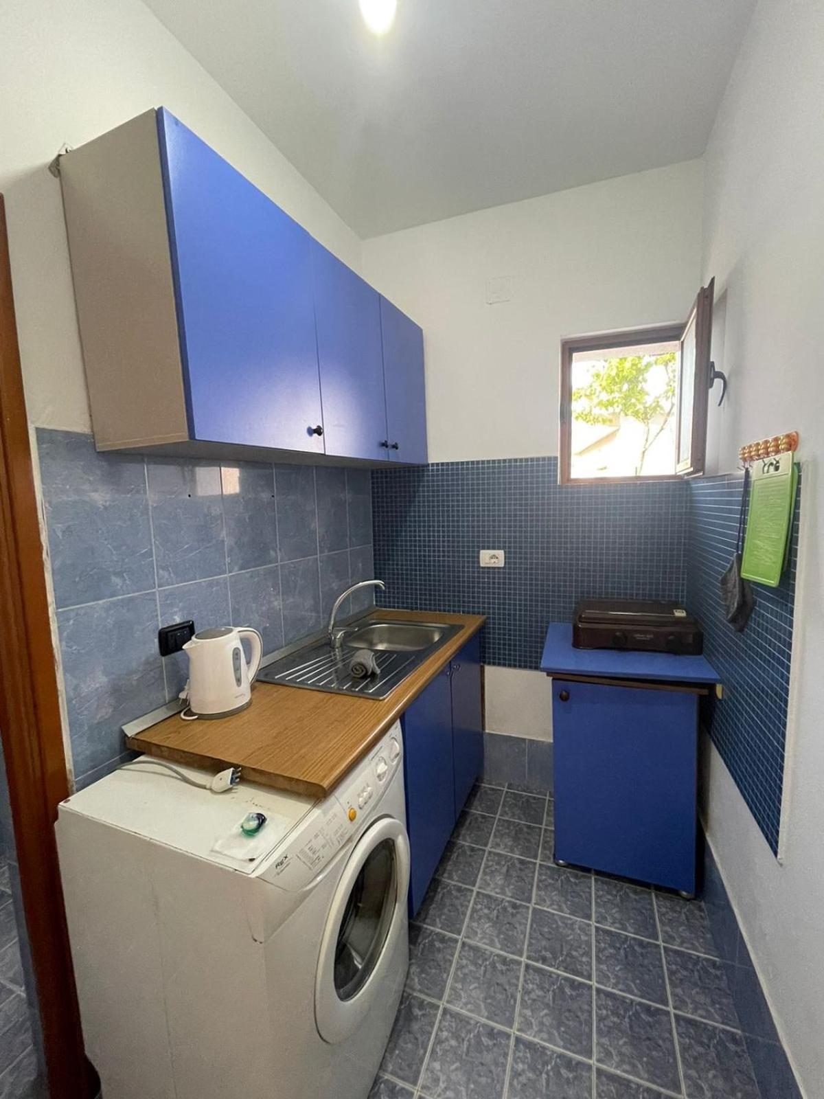 Rent Rooms Loren Vlorë Exterior foto