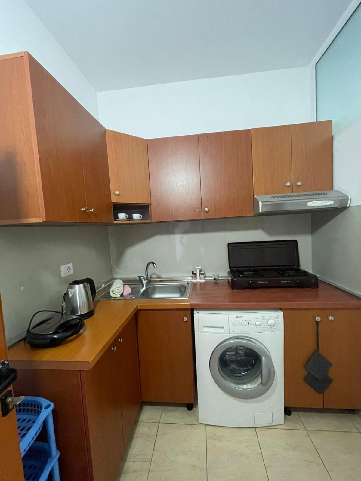 Rent Rooms Loren Vlorë Exterior foto