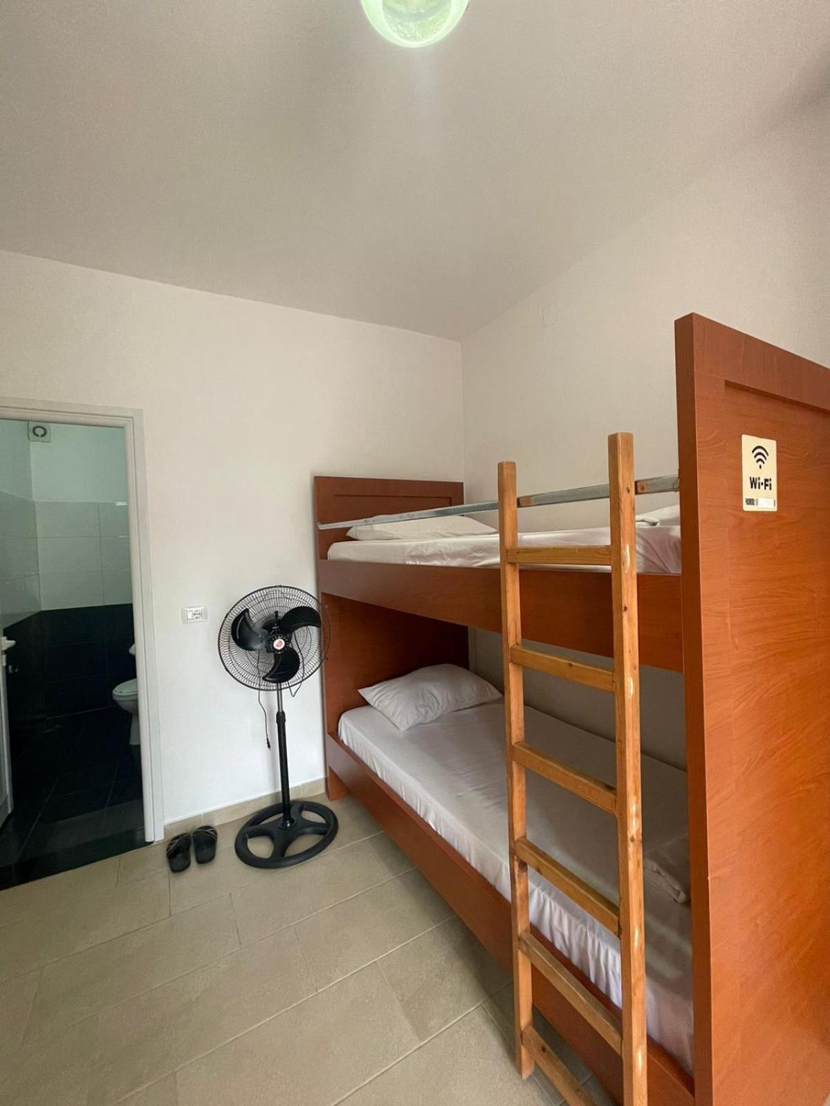 Rent Rooms Loren Vlorë Exterior foto